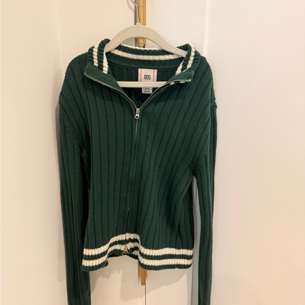 BDG Forest Green Ribbed Turtleneck with White Trim